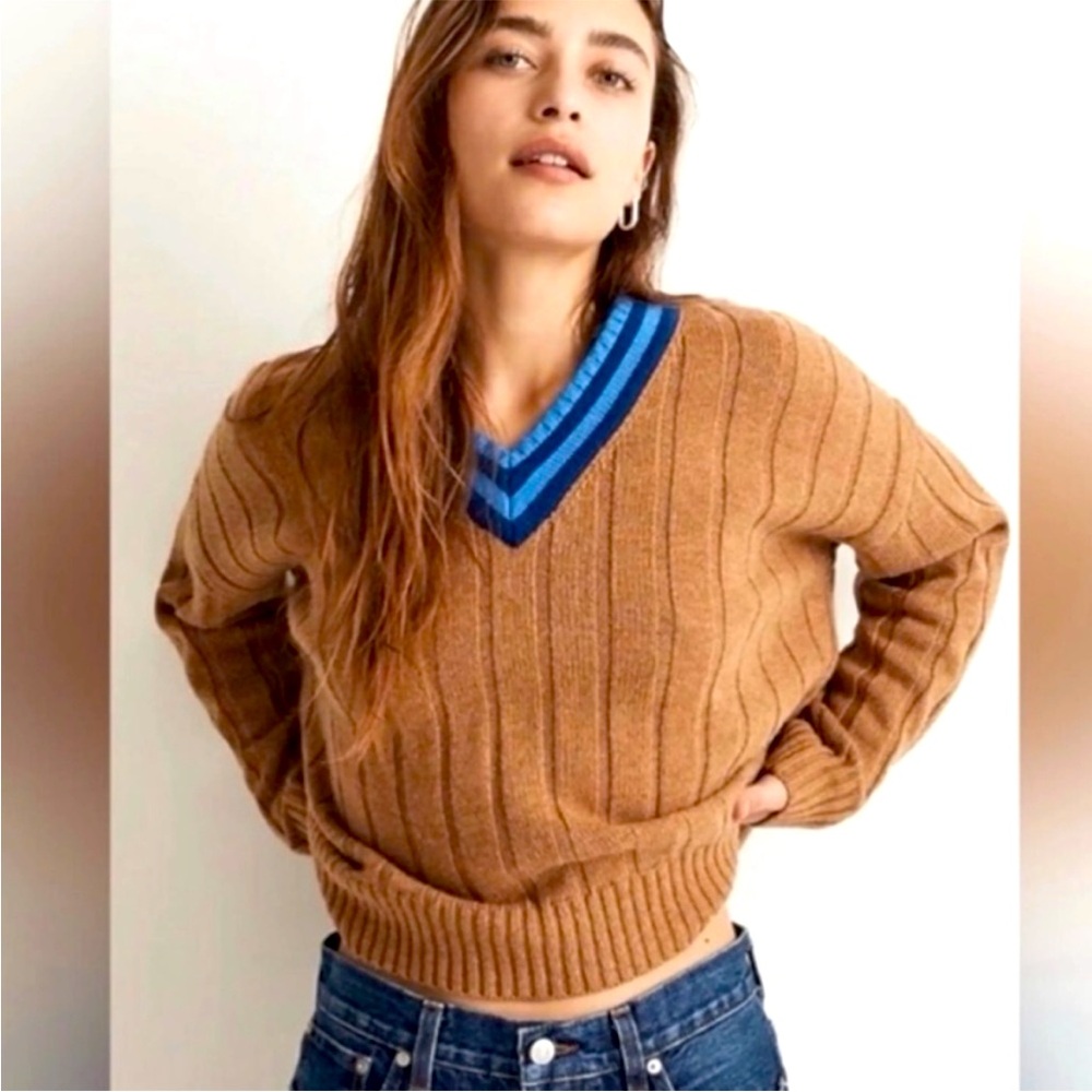 Madewell size medium Tipped V-Neck Oversized Sweater tan and blue